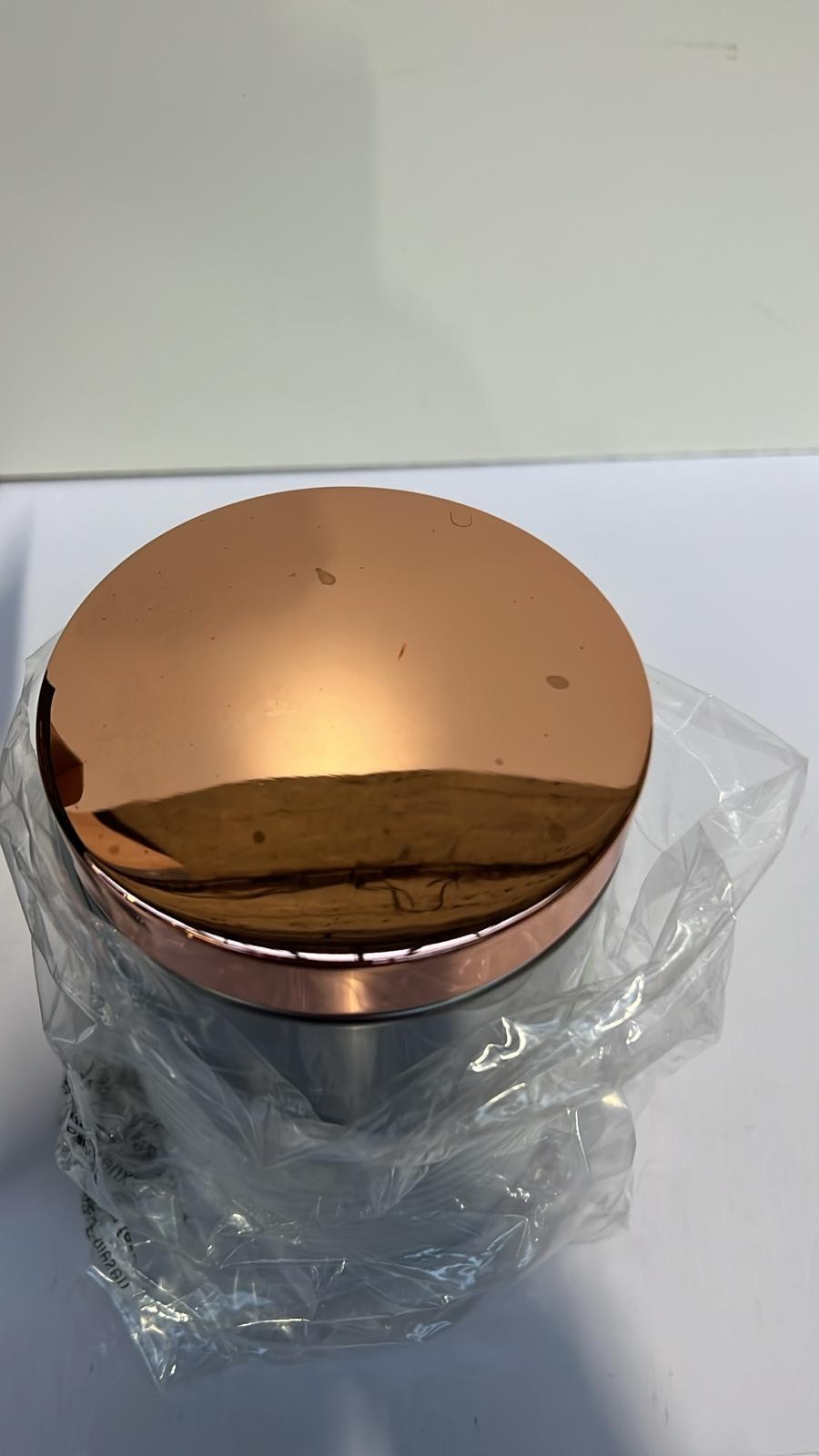 Tower Linear Set of 3 Canisters, Air Tight Lid (Small marks on one of the lid)