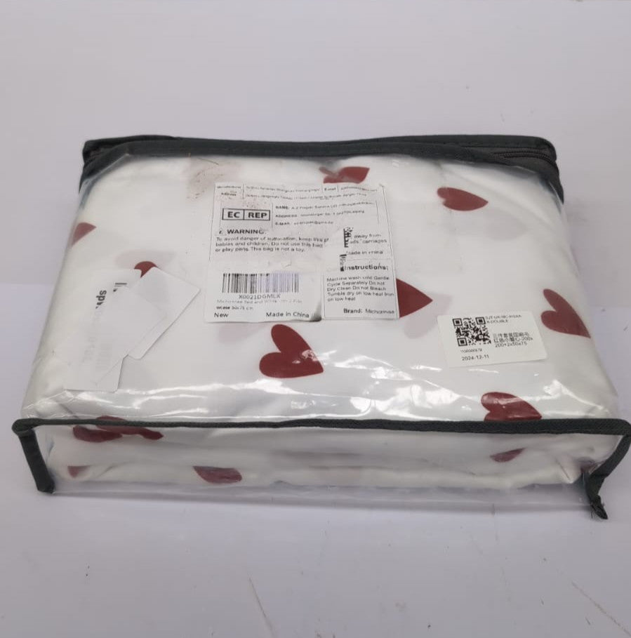 Three-piece set of Red small hearts Double 200x 200+2x50x75 Bedsheet