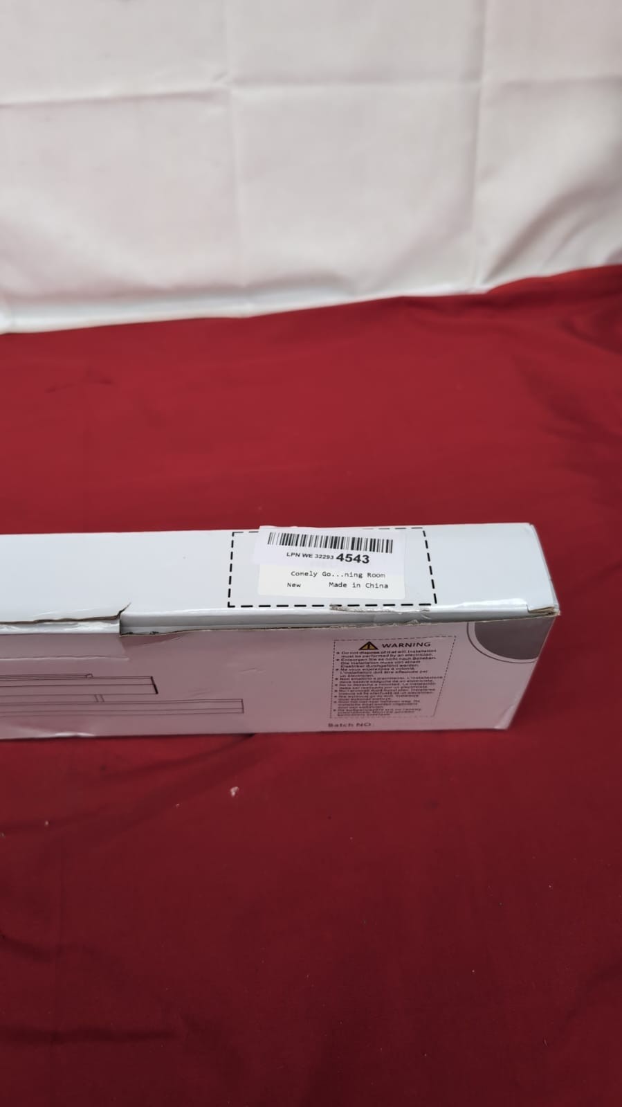 Modern led wall lamp 230v 3000k  (BOX DAMAGED)