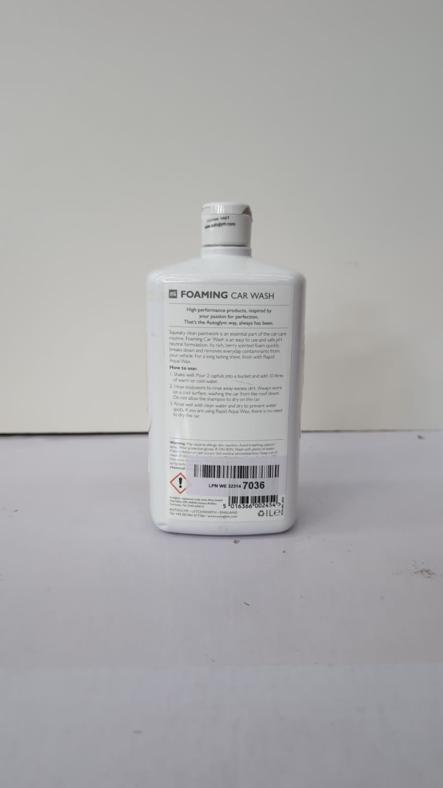 Autoglym Foaming Car Wash, 1 LHigh Foaming Car Shampoo (lid damaged)