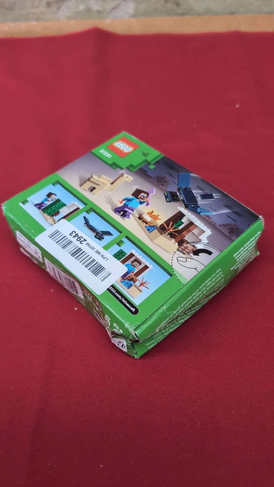 LEGO Minecraft Steve's Desert Expedition House Toy with 3 Figures(box damaged)
