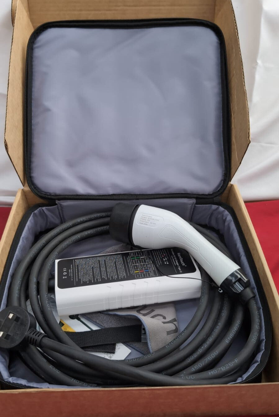 RamTouch Electric Vehicle Charger (3kW, Type 2, UK 3 Pin Plug, 6.5m), Portable