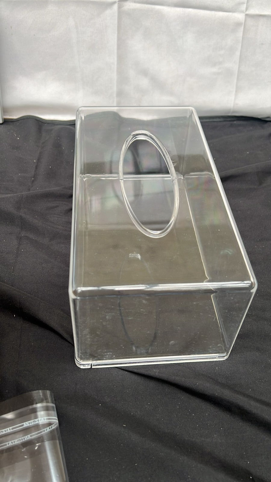 Facial Tissue Dispenser Box Cover, Rectangle Acrylic Tissue Box 10.2x5.5X4.3 Inc