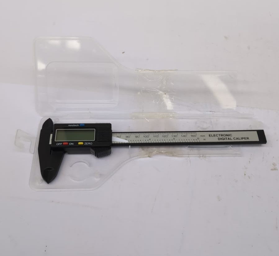 150mm Digital Calipers LCD 0.1mm Resolution  SR44 Measure(packaging damaged)