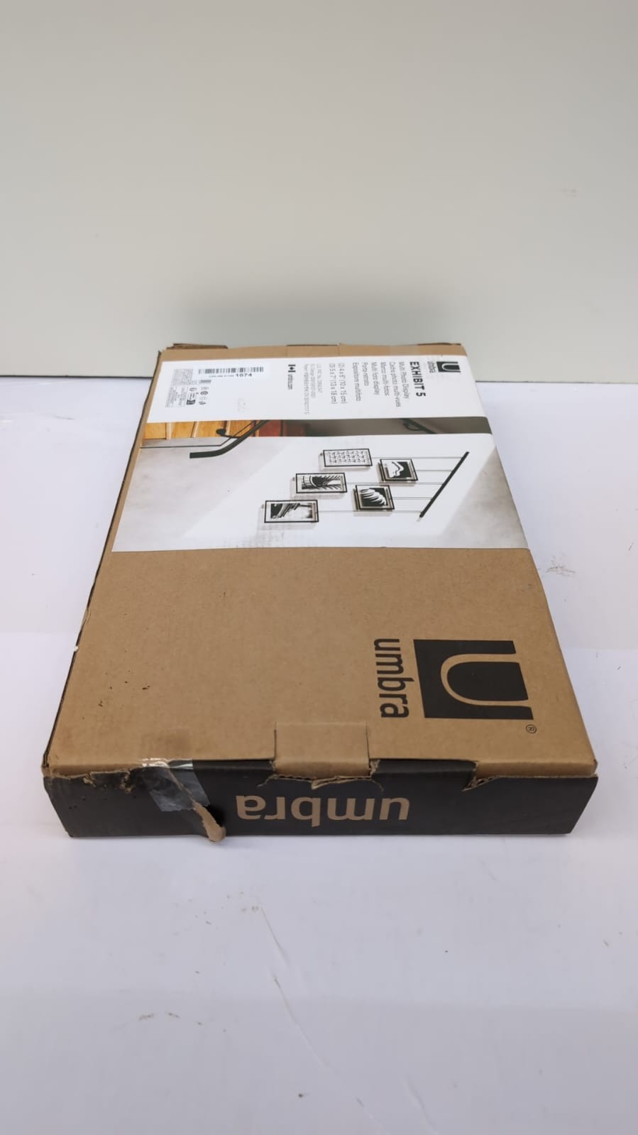 Umbra Photo Display, 5 Frames (BOX DAMAGED)