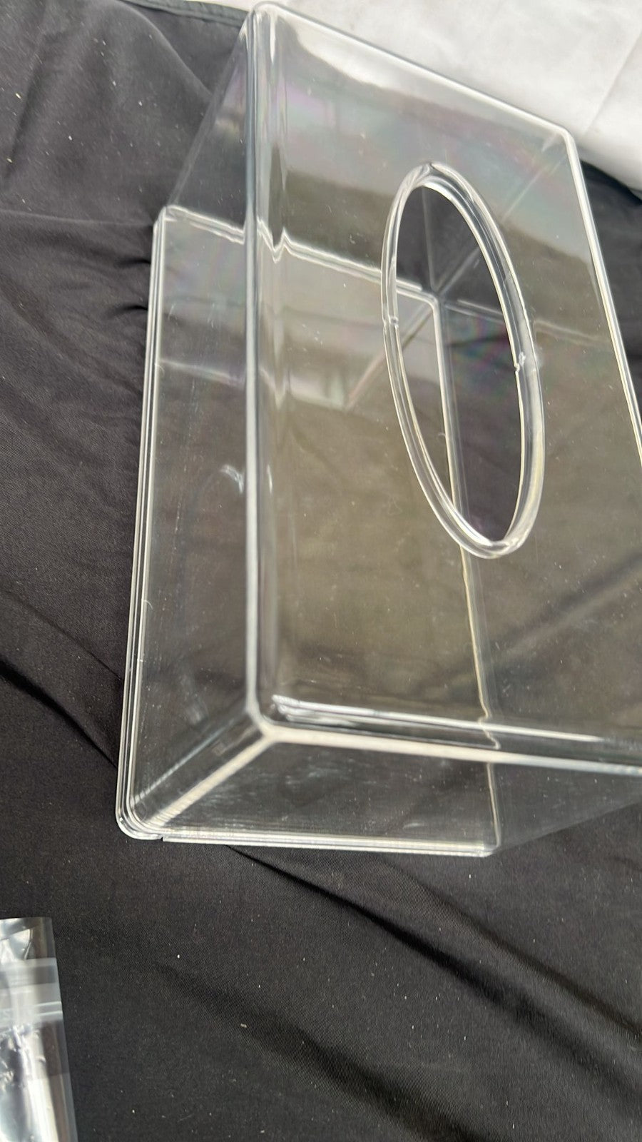 Facial Tissue Dispenser Box Cover, Rectangle Acrylic Tissue Box 10.2x5.5X4.3 Inc
