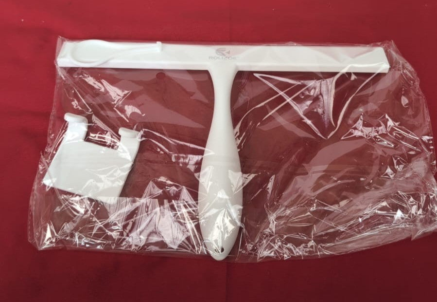 Shower Squeegee for Shower Doors with Handle (BOX DAMAGED)