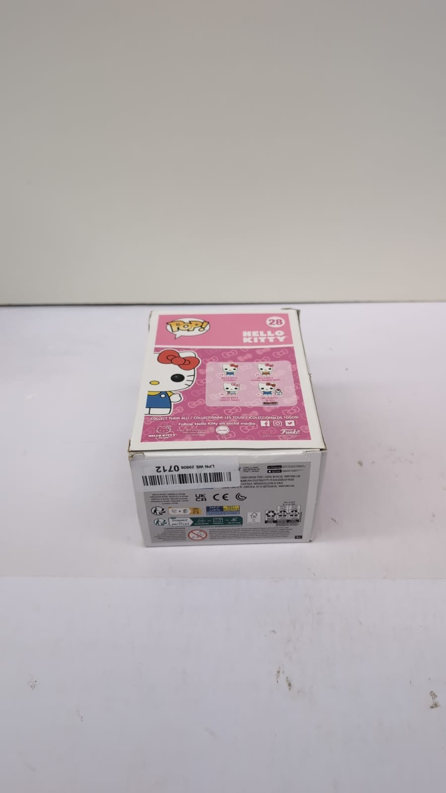 Funko Pop! Vinyl Sanrio: Hello Kitty-HK - (Classic) (box slightly damaged)