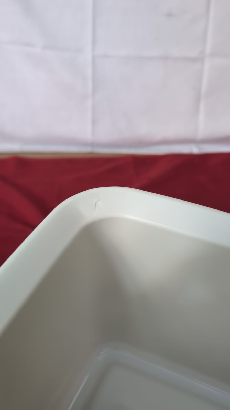Addis Plastic Butler Large Rectangular Bowl, ( slightly warped and small dent )