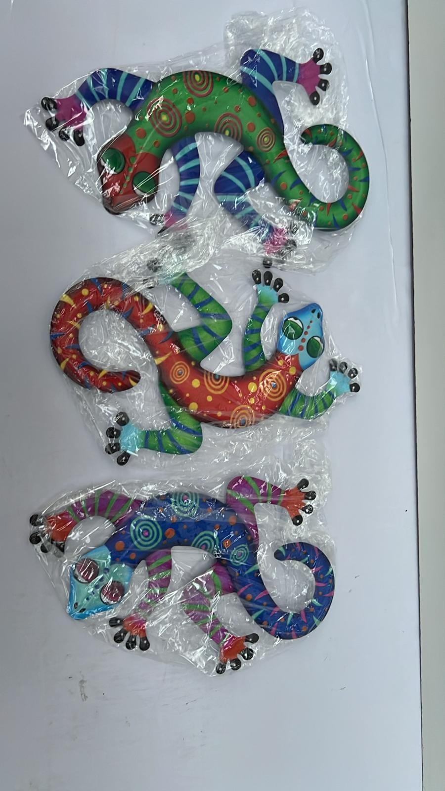 OFFCUP Metal Gecko Wall Decor, 3pcs Garden Ornaments Wall Art Outdoor Garden