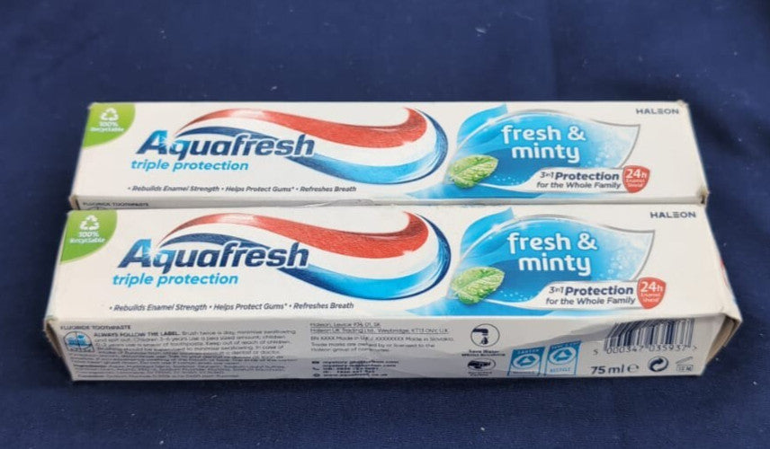Aquafresh Toothpaste Triple Protection Fresh & Minty, 75 ml (Pack of 2)