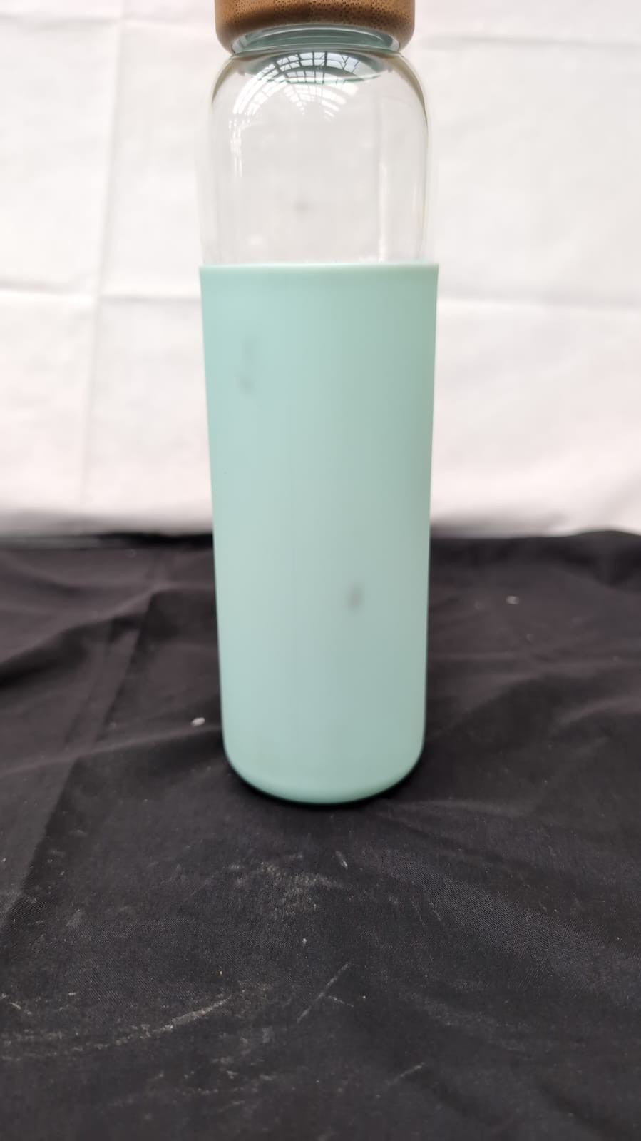 Soma Glass Water Bottle – BPA-Free, Bamboo Cap, Silicone Sleeve, Leak-Proof