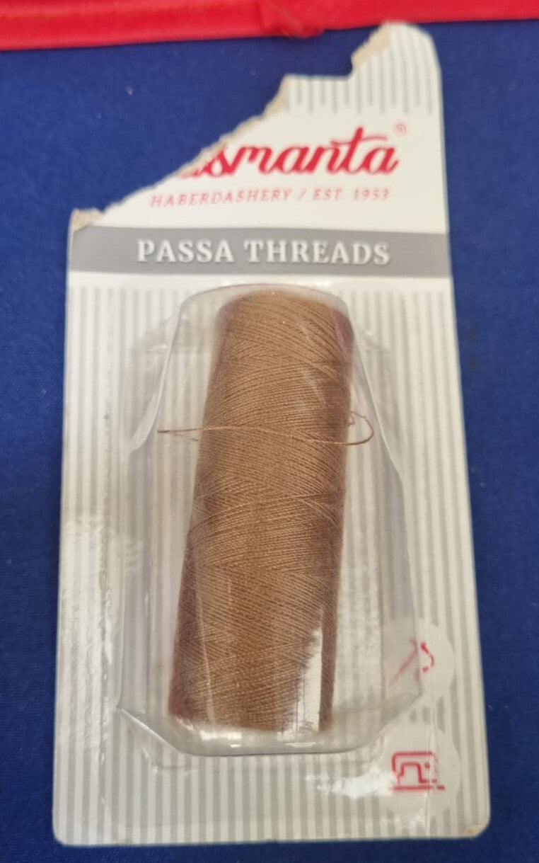 Strong Polyester Pro Sewing Thread Many Colours Finest Light Brown (box damaged)