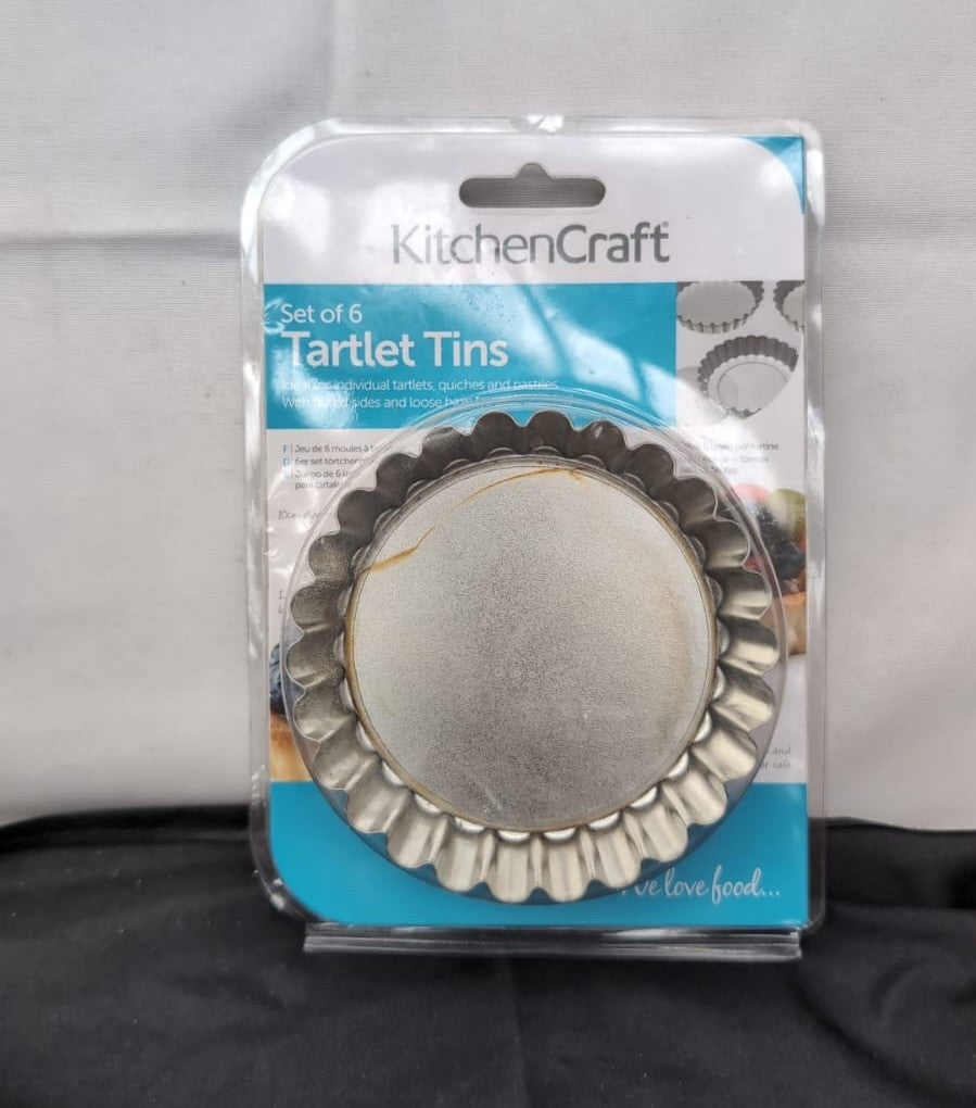 KitchenCraft Mini Tart Tin with Loose Bottom,Set of 6(slight rust on bottom)