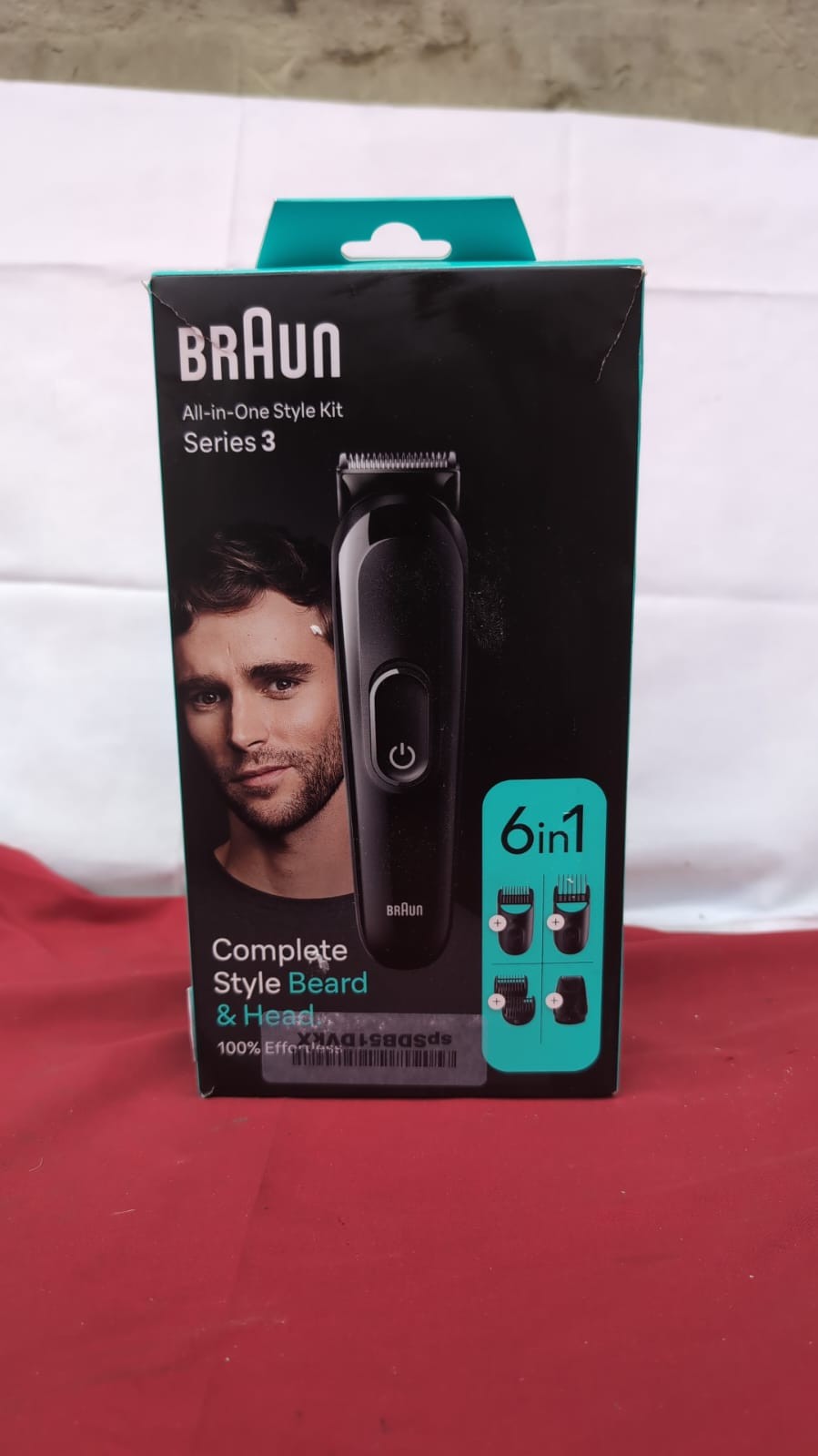 Braun (packaging damaged - missing contour & edge blade Nd hair attachments)