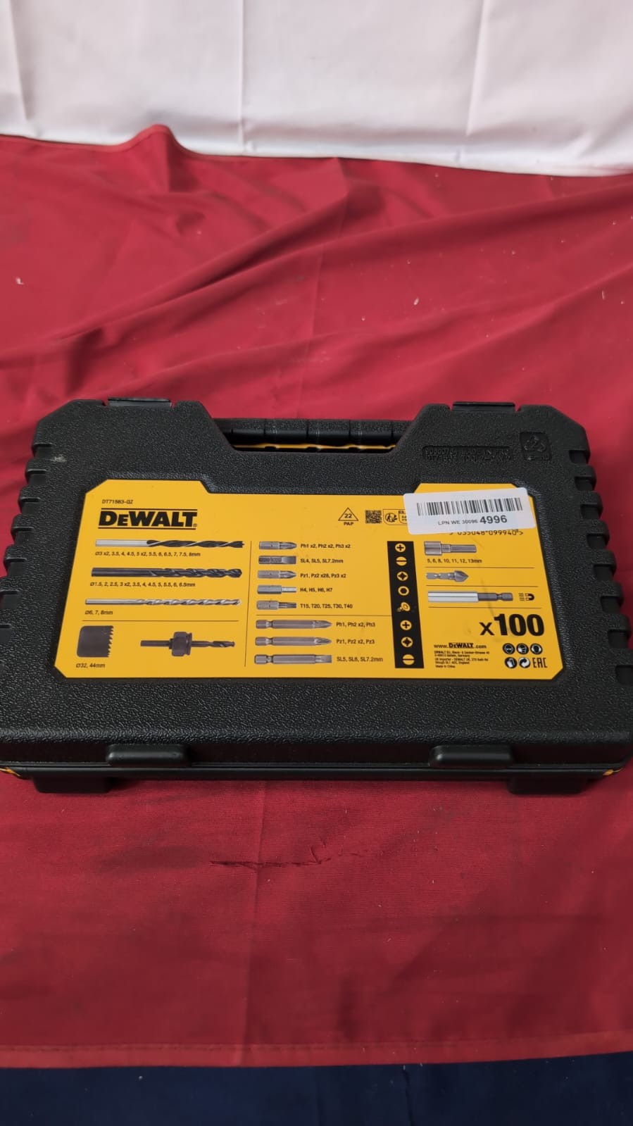 DEWALT DT71563-QZ Combination Drill Bit Set - 100 Pieces Black (missing items)