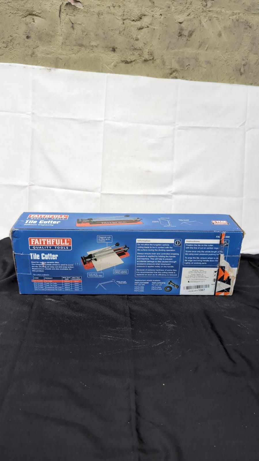 Faithfull Tile Cutter - 300mm (12in) Square, 210mm Diagonal,(BOX DAMAGED)