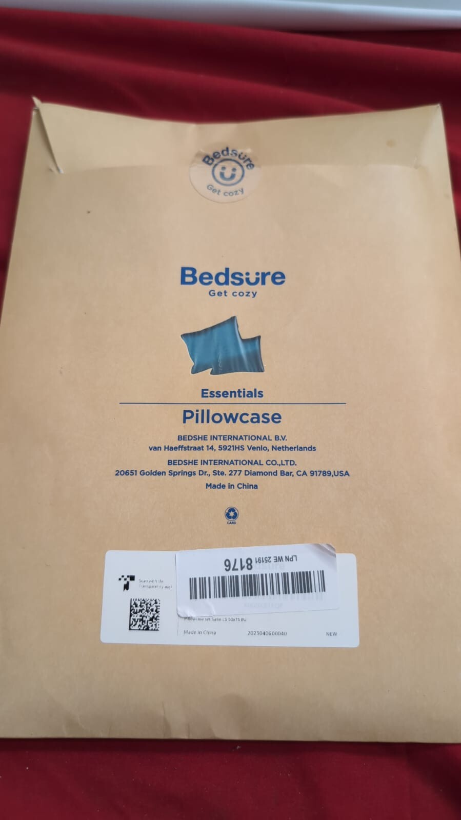 Bedsure Satin Pillowcase for Hair and Skin - Similar to Silk (packaging damaged)