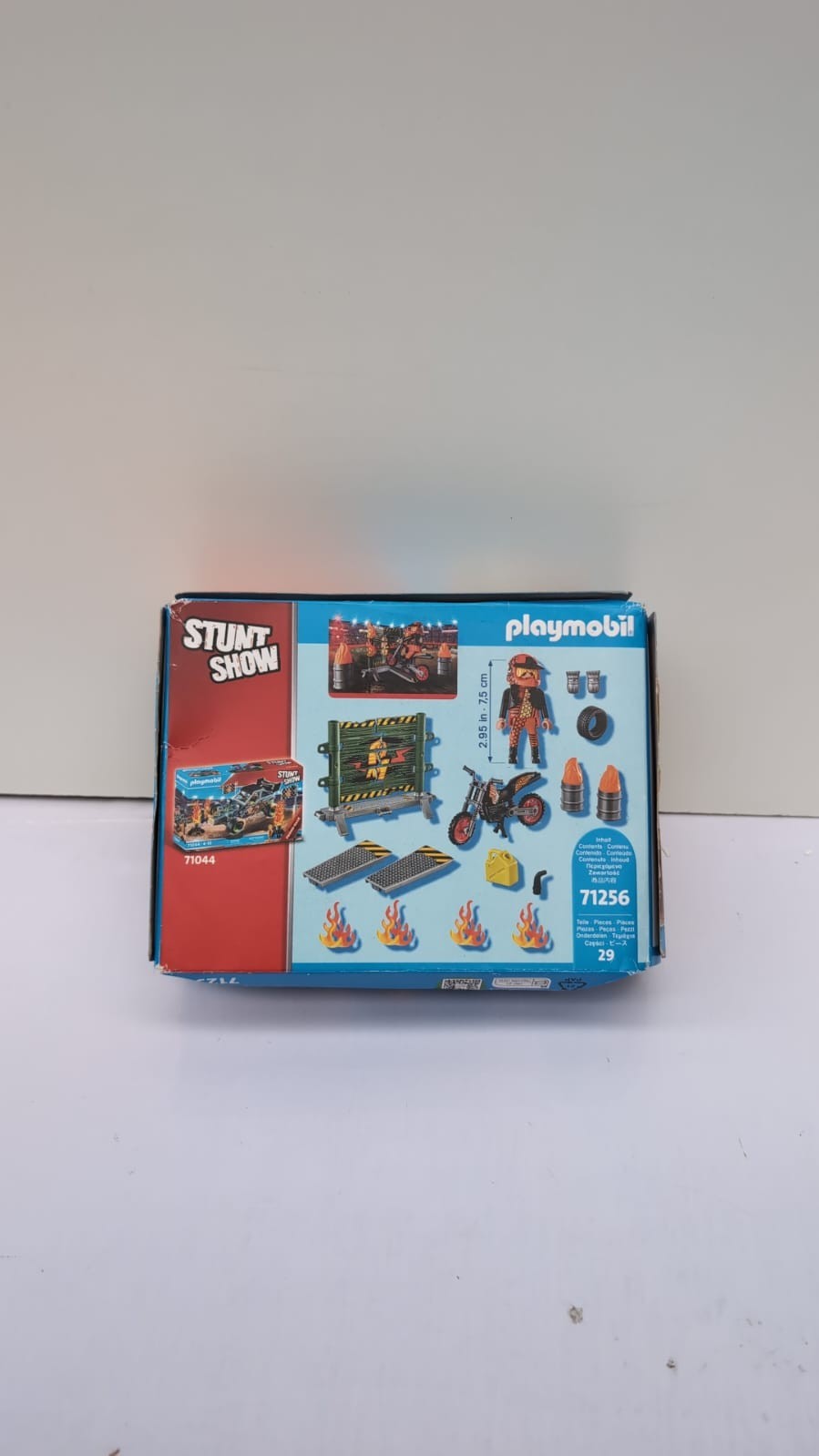 Playmobil 71256 Stunt Show Starter Pack, Fun Imaginative Role-Play(box  damaged)