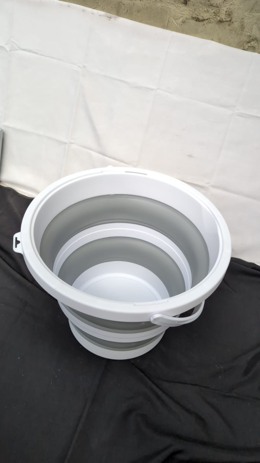 10L Collapsible Bucket with Handle | BPA-Free Foldable Round(White & Grey)