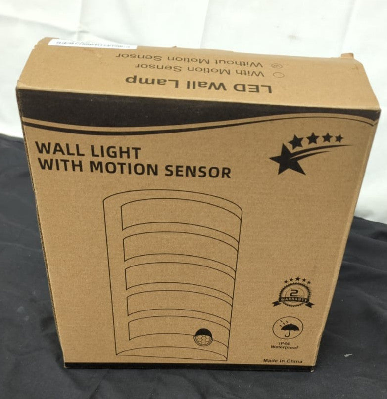 Outdoor Wall Lights Mains Powered without sensor (BOX DAMAGED)