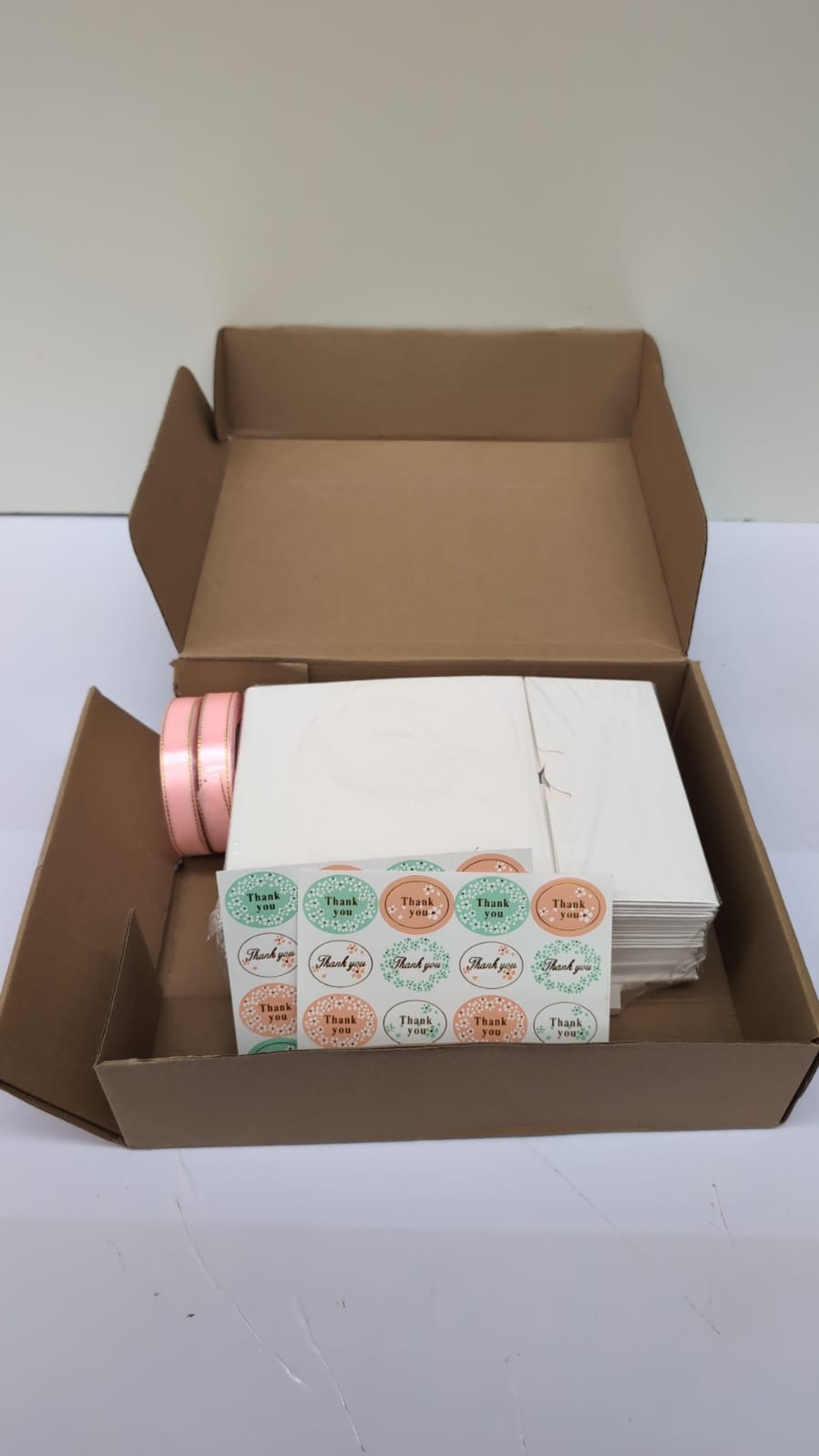 20 Pack Gift Boxes- 15 x 15 x 7 CM,with ribbon and thank you stickers,White