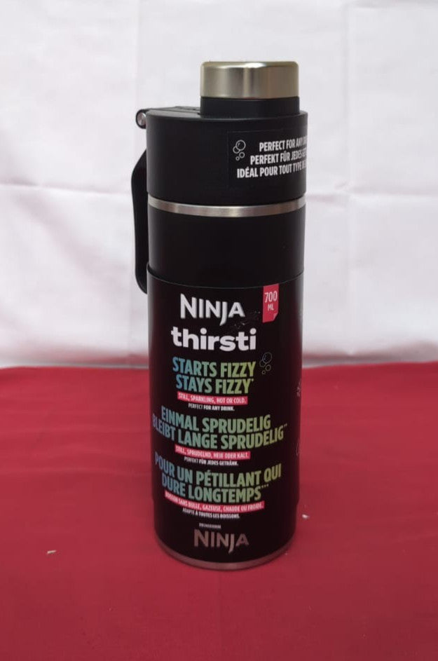 Ninja Thirsti Water Bottle and Flask 700 ML (small scuff mark on bottom)