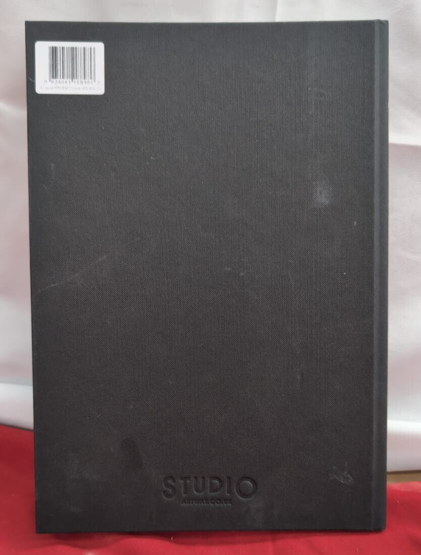 Studio – Casebound Sketchbook (Front and back covers scuffed - 45 pages, 160gsm)
