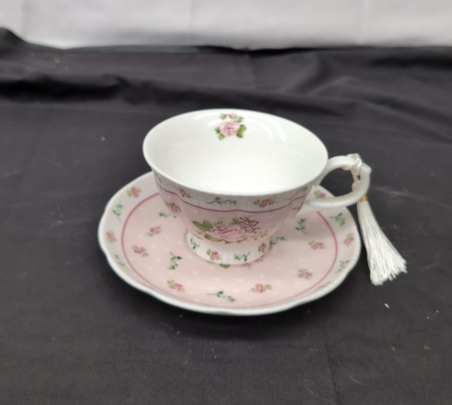 London Boutique Tea Cup and Saucer Set Coffee Cups  for Women  Rose Pink 1pc