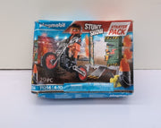 Playmobil 71256 Stunt Show Starter Pack, Fun Imaginative Role-Play(box  damaged)