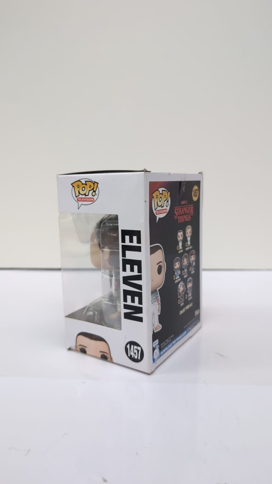 POP! TV: Stranger Things - Finale Eleven #1457 Bundled(box damaged)