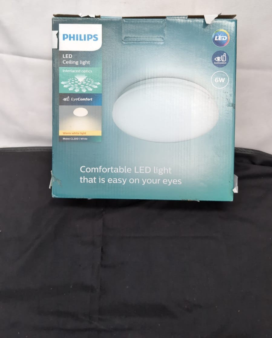 Philips Moire LED CL200 Ceiling Light  6W Warm White (  no fixings box damaged)