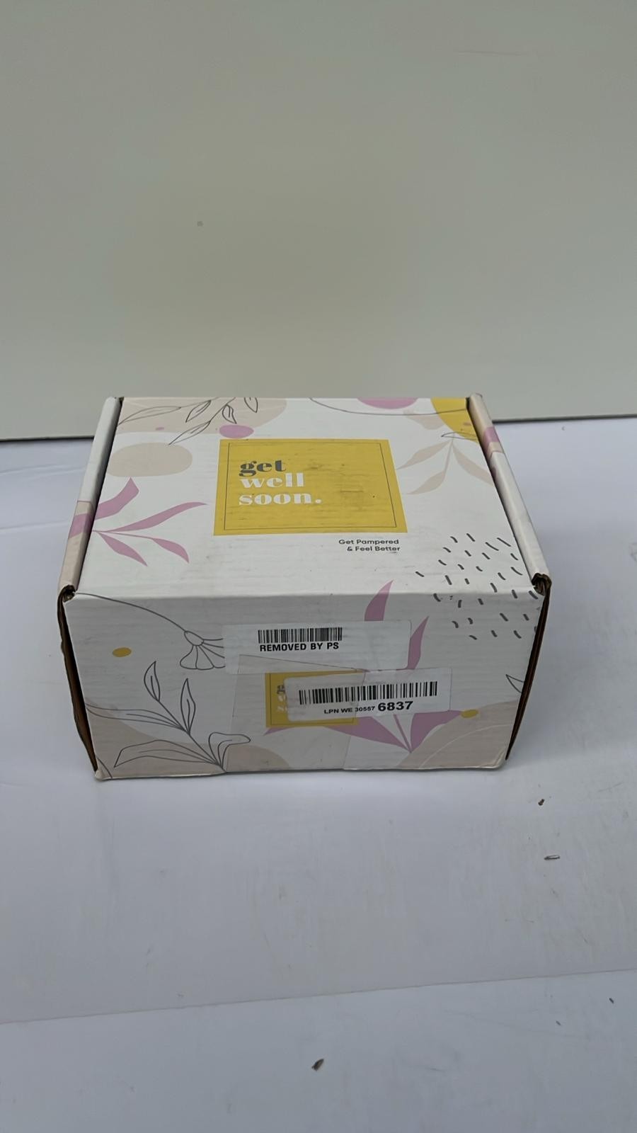 Get Well Soon Pamper Gifts for Women, Self Care Package for Her (BOX DAMAGED)