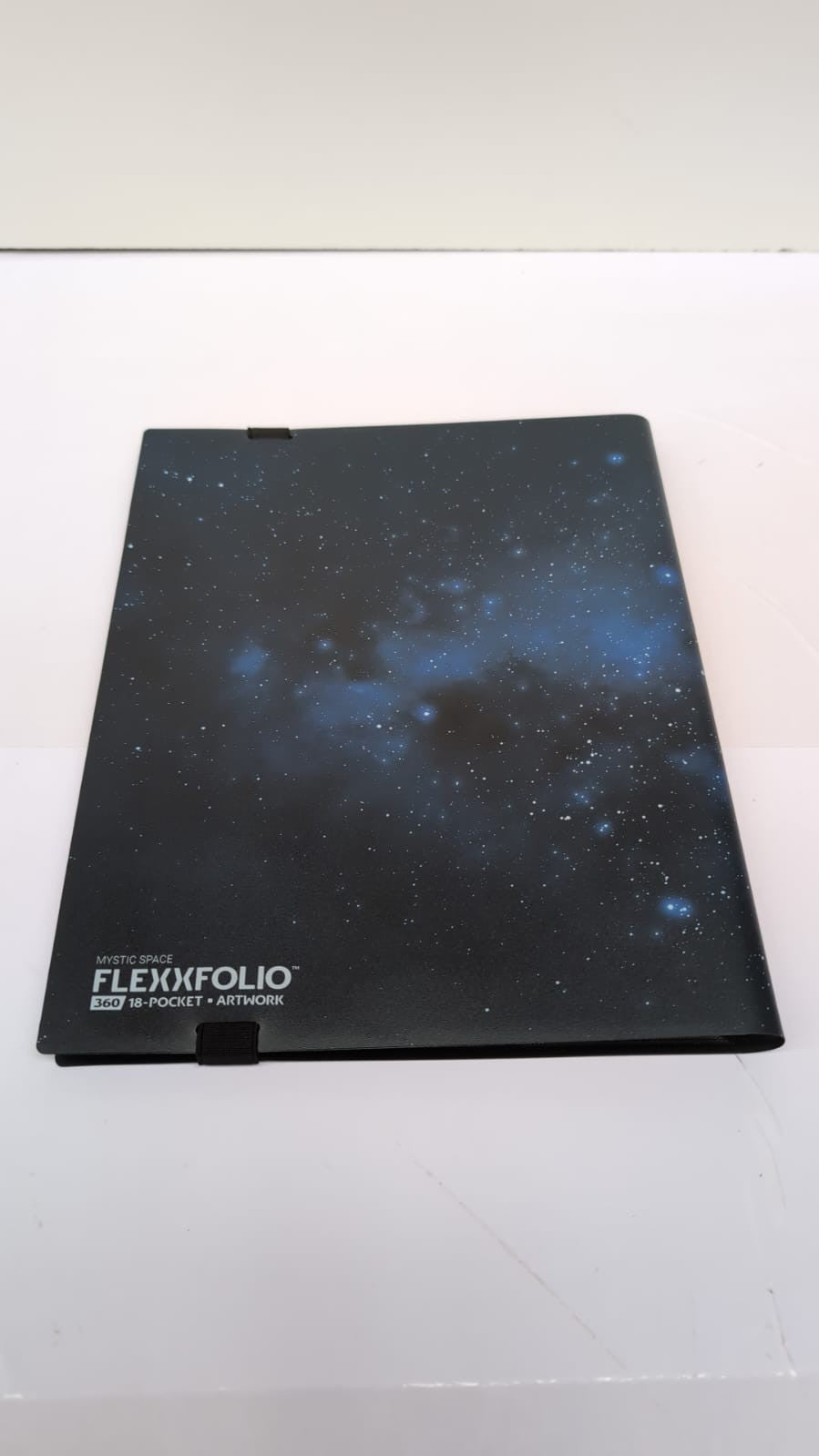 Ultimate Guard Flexxfolio 360-18-Pocket MYSTIC SPACE