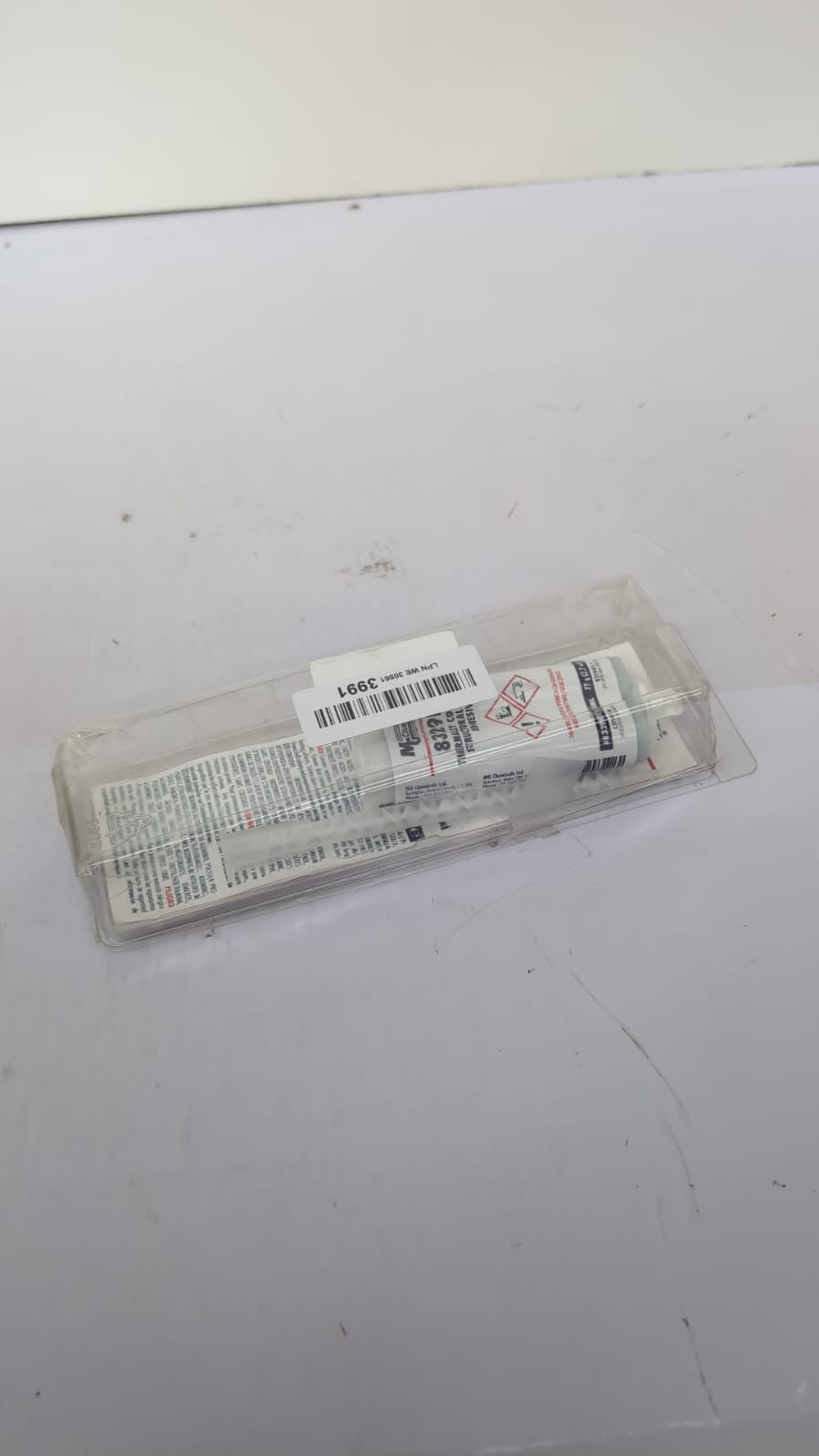 8329HTC Thermally Conductive Structural Epoxy ( pack damaged missing injection)