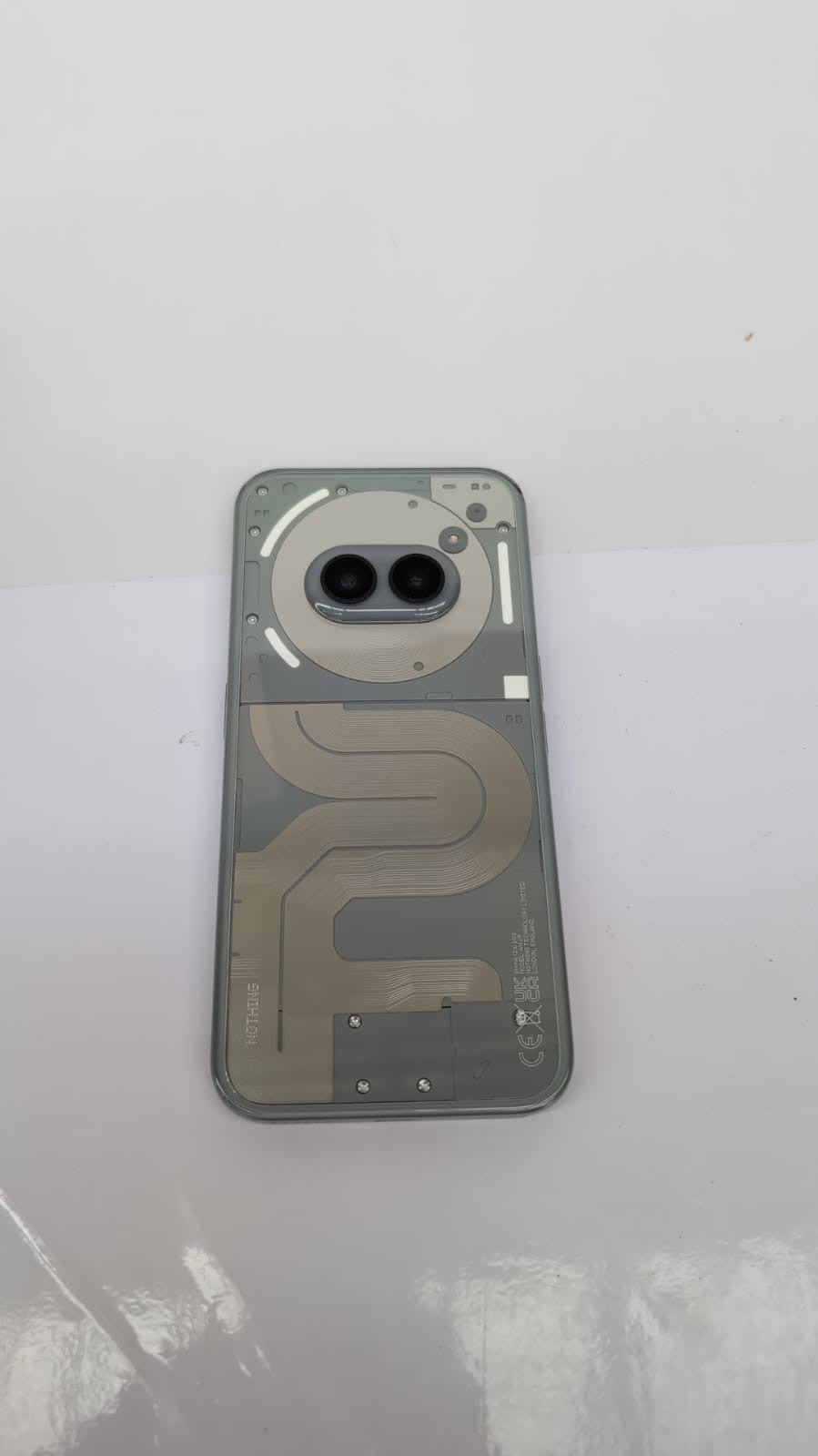 Nothing Phone (2a) Plus 12+mobile phone with 50 MP front camera,Grey(USED)