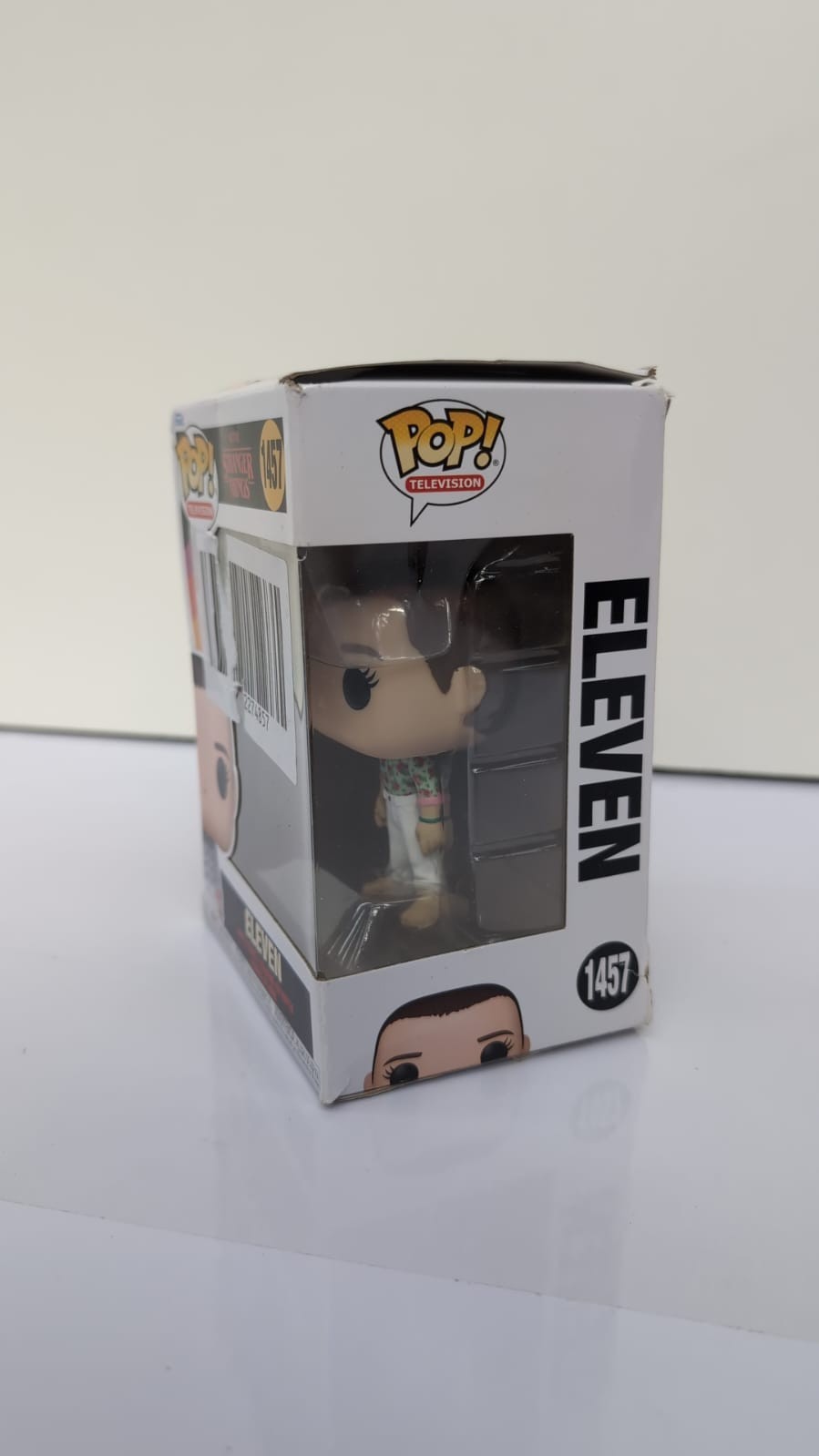 POP! TV: Stranger Things - Finale Eleven #1457 Bundled  (BOX DAMAGED)