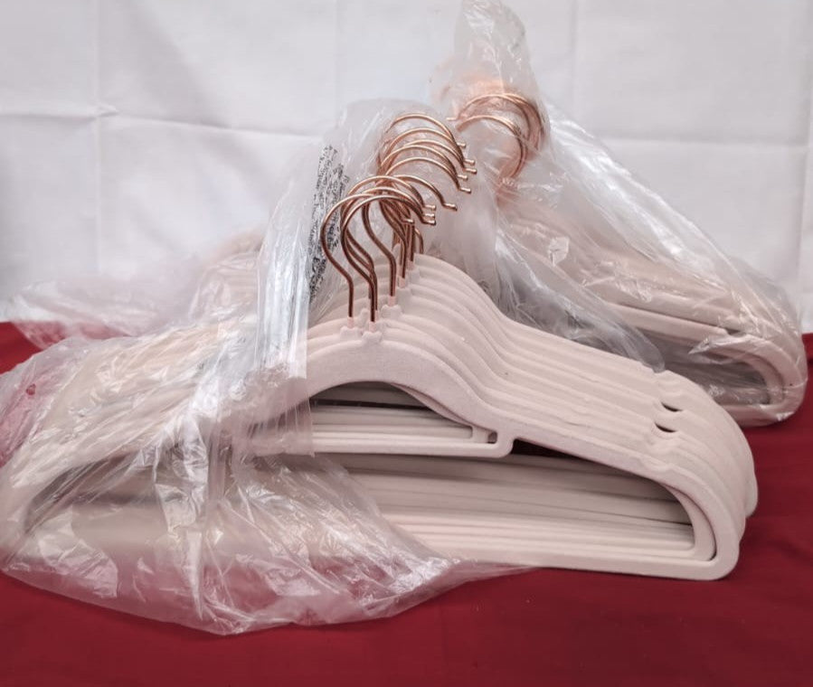 Velvet Hangers 40 Pack - Non-Slip Clothes Hangers