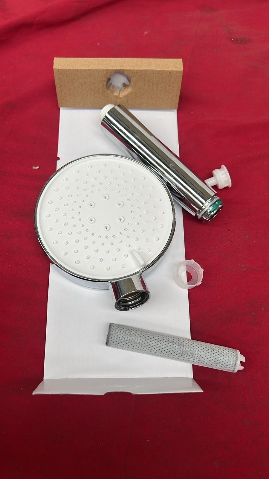 Philips Showerhead with Filter Effectively removes Chlorine (USED TO TEST)