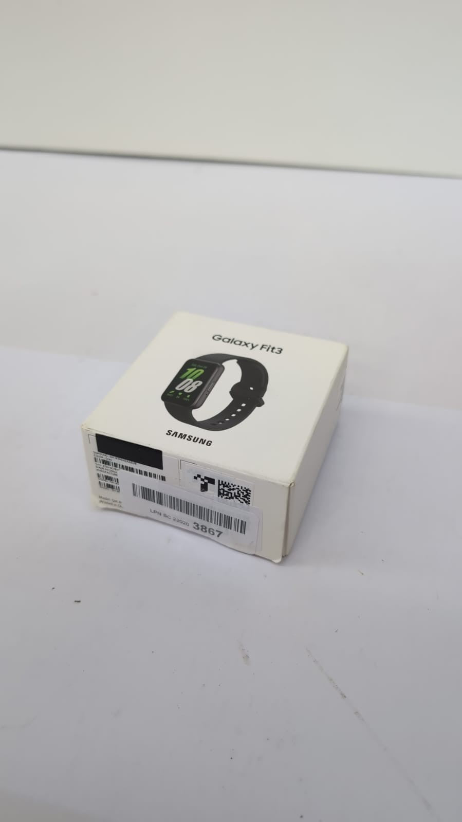 Samsung Galaxy Fit3 (Gray), 40mm AMOLED Display with Aluminium Body(USED)