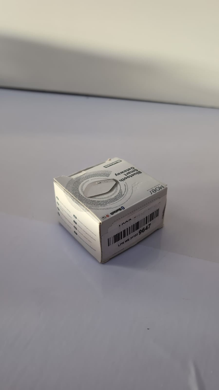 MOES Tuya Bluetooth Fingerbot Hub, Compatible w/Smart Life App(box damaged)