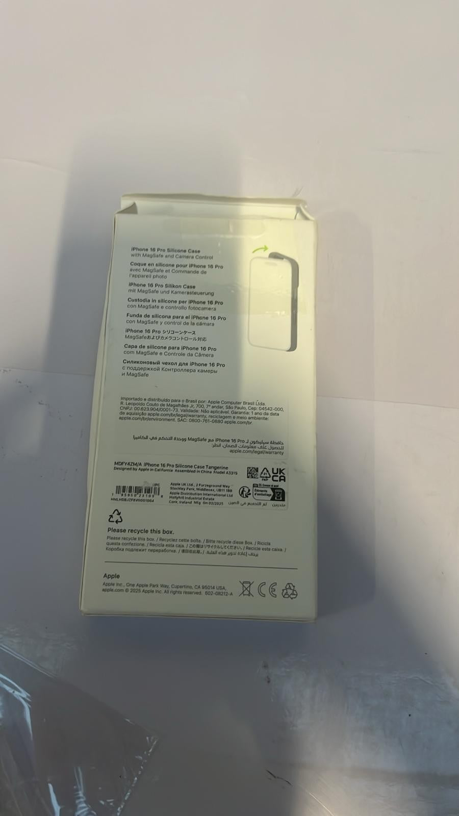 Apple iPhone 16 Pro Silicone Case with MagSafe