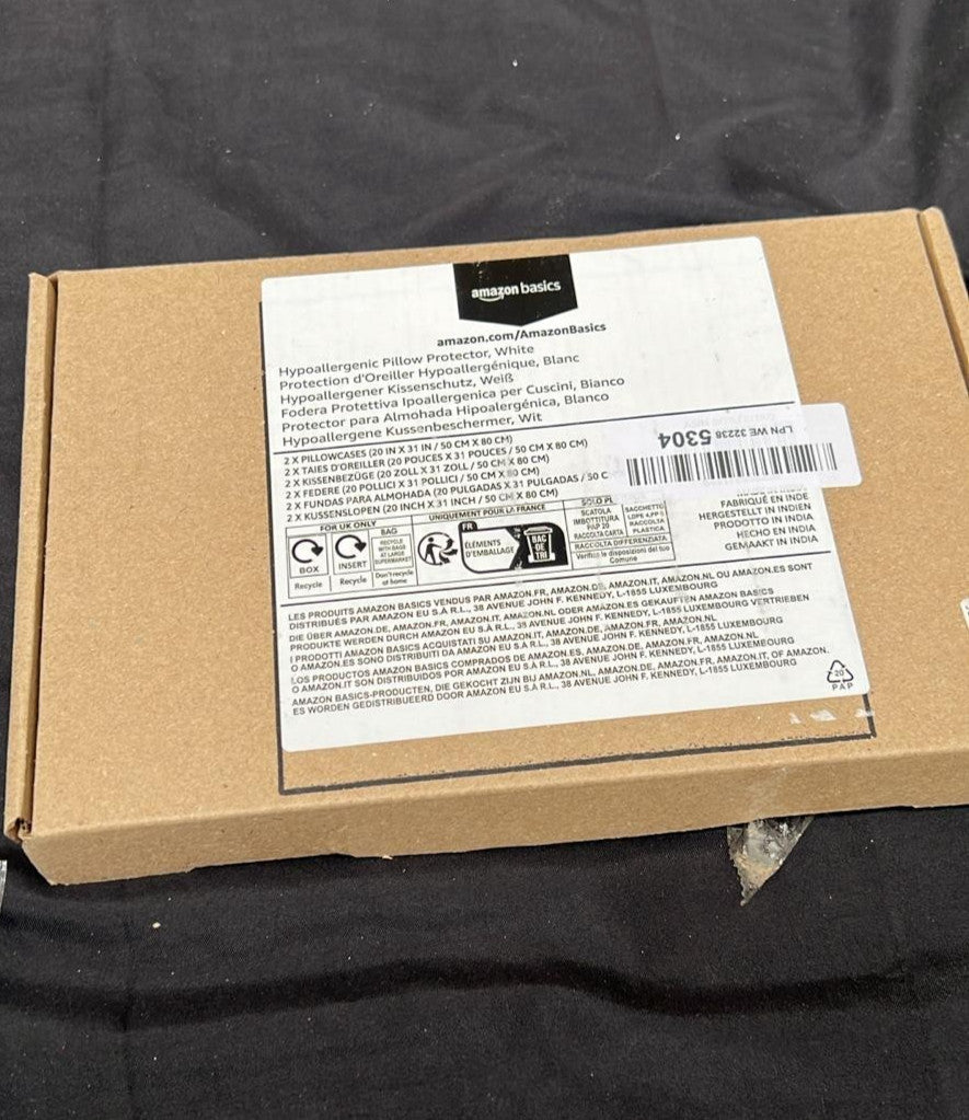 Amazon Basics Hypoallergenic Pillow Protector 50x80cm, Pack of 2, White (new)