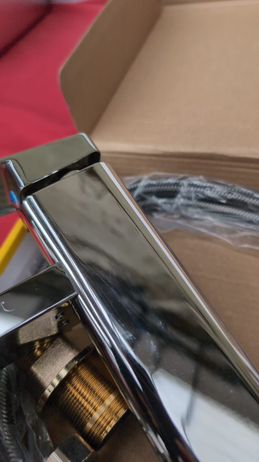 Ceraflex Grande Mixer Basin Without Pop (box damaged - slight scuff on tap)