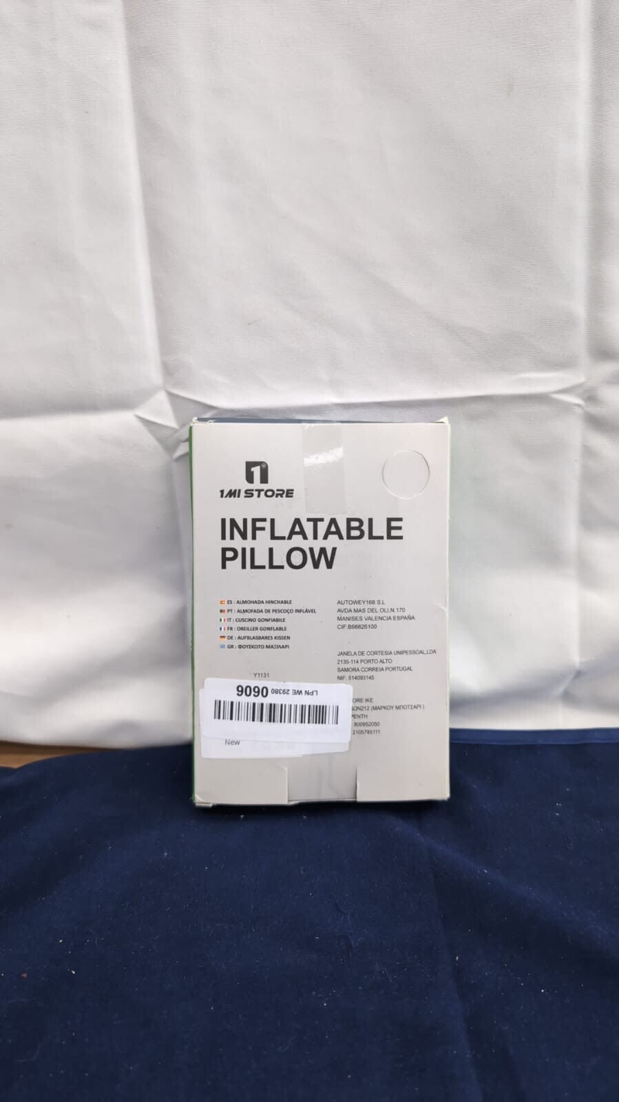 Inflatable Pillows for Camping, Blow Up, 47x30cm Soft Pvc Flocked Surface