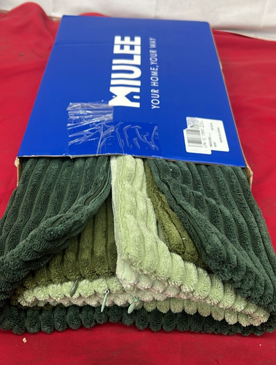 MIULEE Pillowcases with Zipper for Sofa Chair Couch Bed (Box  Damaged)