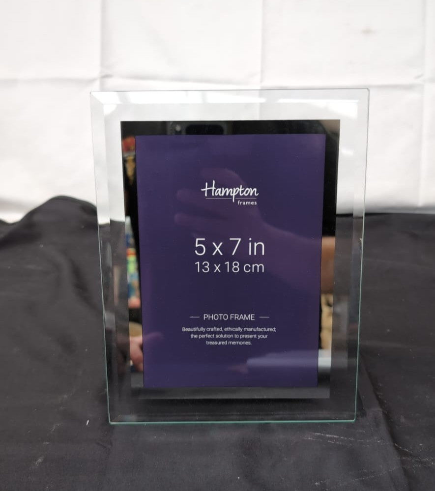 Hampton Frames MIRROR Finished Mirror Glass Photo Picture Display Frame 5x7 in,