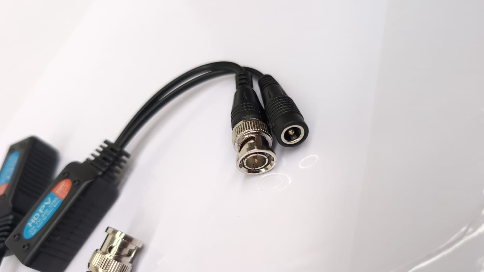 Coax to Ethernet Adapter, Black ABS Extender with LED for Video Signals