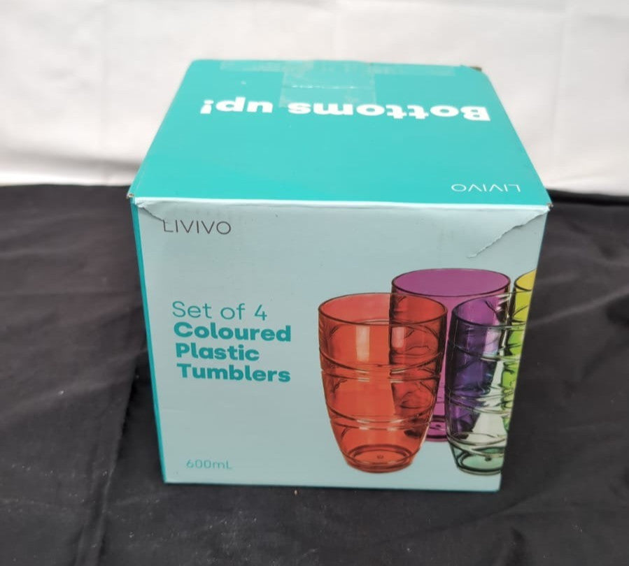 LIVIVO Set of 4  Plastic Acrylic Drink Tumblers with Swirl Design(CUPS SCUFFED)