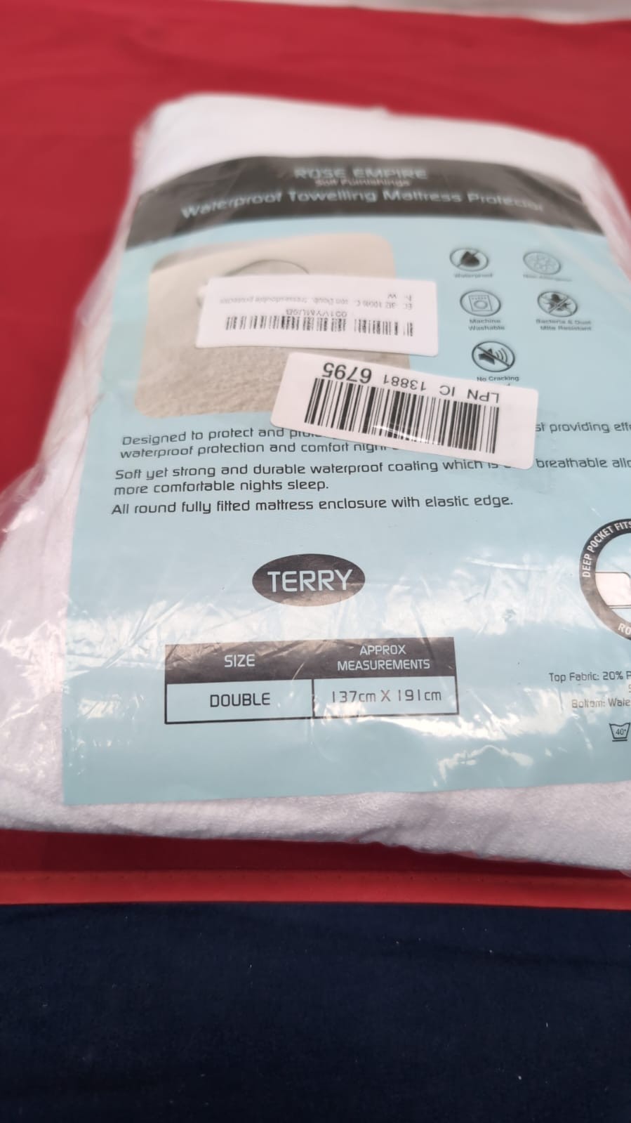 Cotton Double Waterproof Mattress Protector Double(packaging damaged)